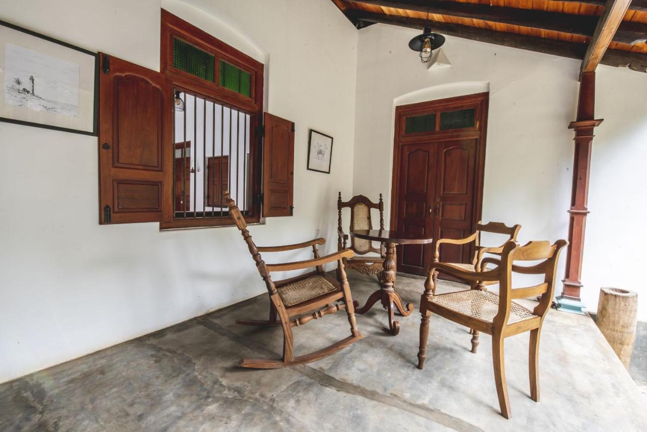 Hotel Thambu Illam à Jaffna Extérieur photo